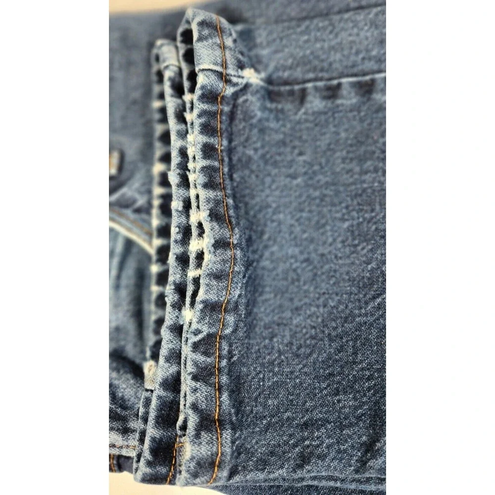 Wrangler 933SEDD Mens Regular Fit Straight Leg Jeans Medium Wash Blue 38x30